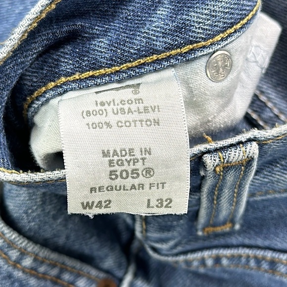 Levi 505 Regular Fit Men’s Size 42x32 - Picture 5 of 10